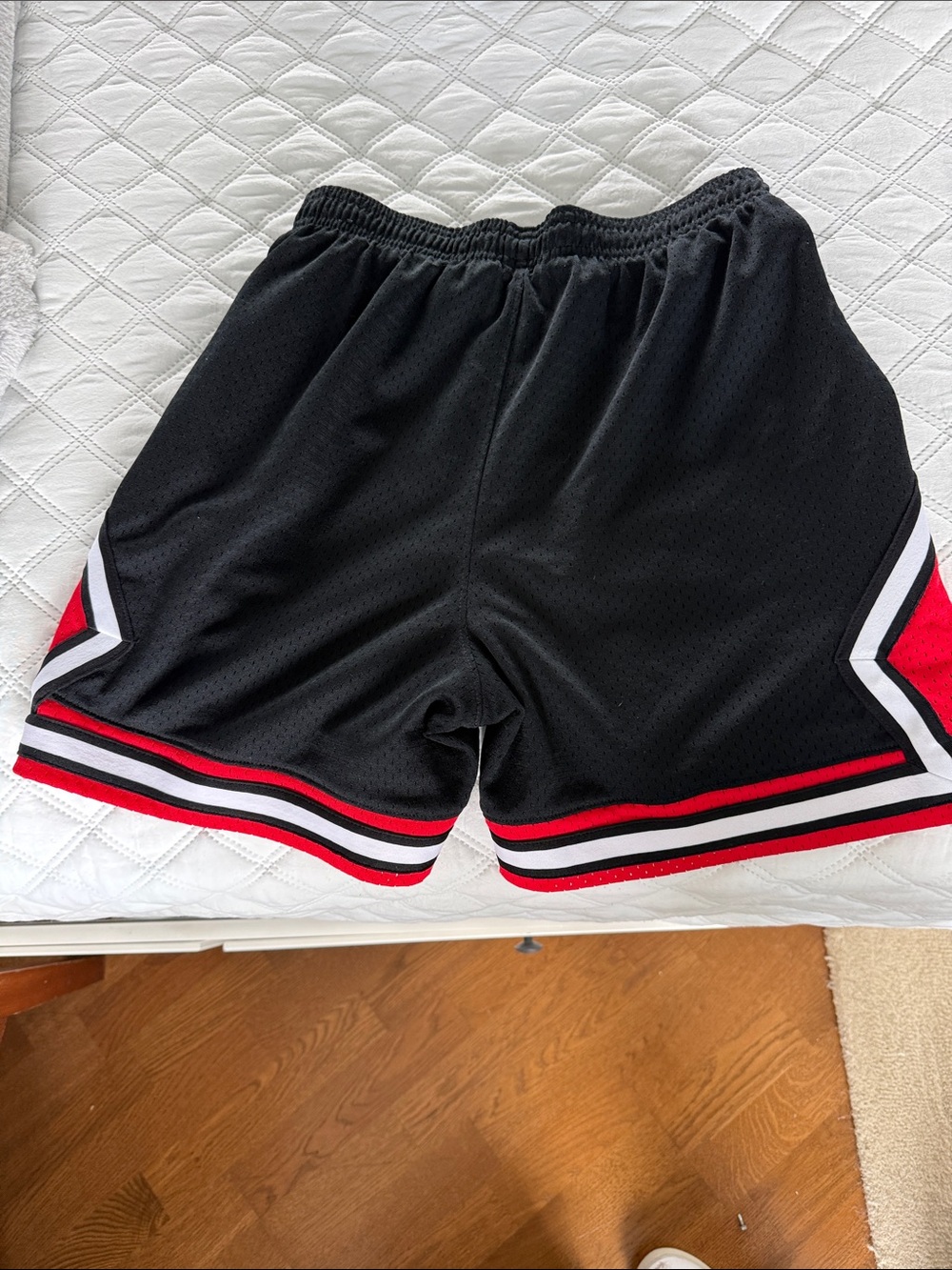 AirJordan Black Red Basketball Shorts with White Trim - Picture 2 of 6